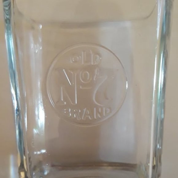 JACK DANIELS "OLD NO. 7 BRAND" SHOT GLASS - Picture 1 of 1